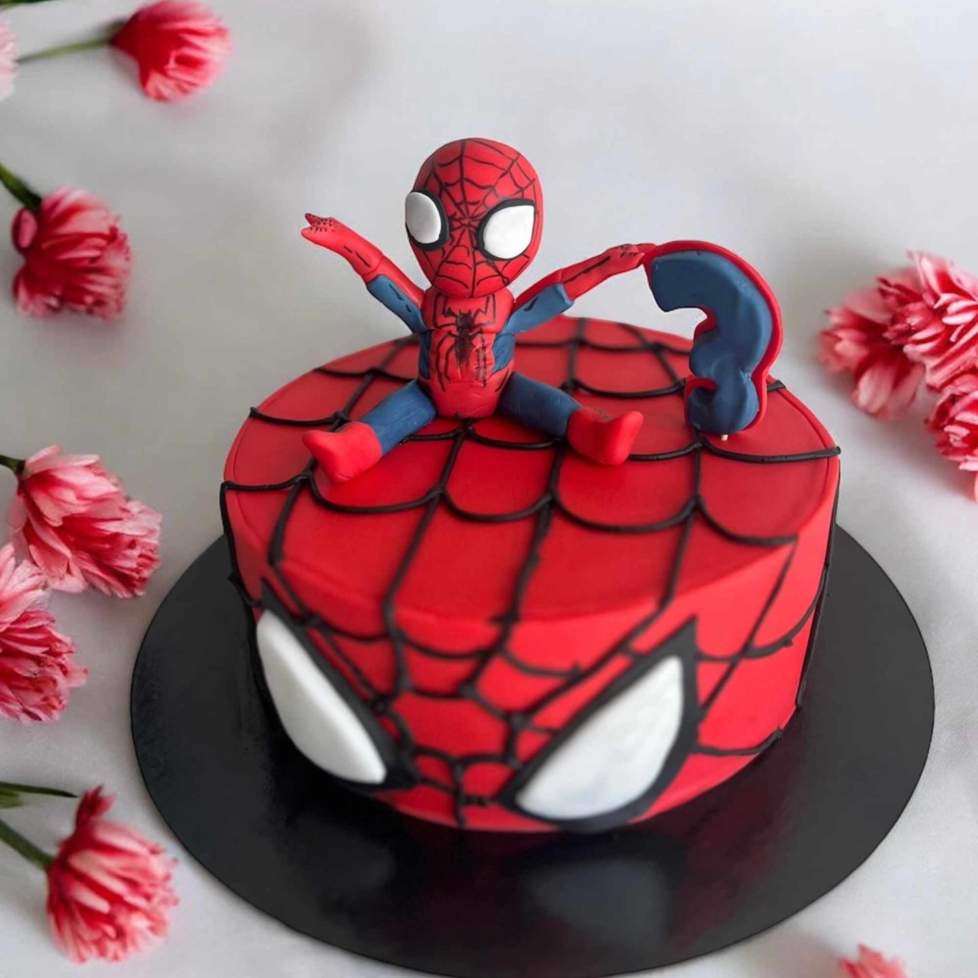 Gateau Anniversaire Spider Man - 8 personnes